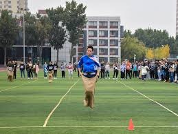 2025 赛季回顾：山本由伸在世界大赛第 4 战的 7 局零失分三振秀，获评年度最佳单场表现