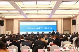 路易斯-迪亚斯导致阿什拉夫受伤，摩洛哥记者：你是个罪犯