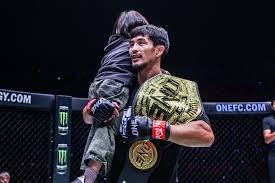 意甲-帕夫洛维奇建功迪巴拉失点 AC米兰1-0胜罗马