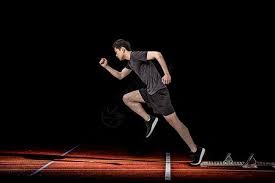 姆巴佩弟弟：哥哥四岁就说“我要成为C罗要赢欧冠” 房间满是C罗