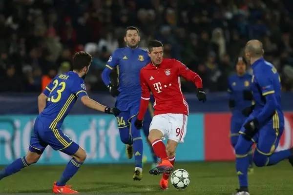 皇家马德里 皇家马德里