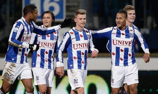 在转播中直 在转播中直